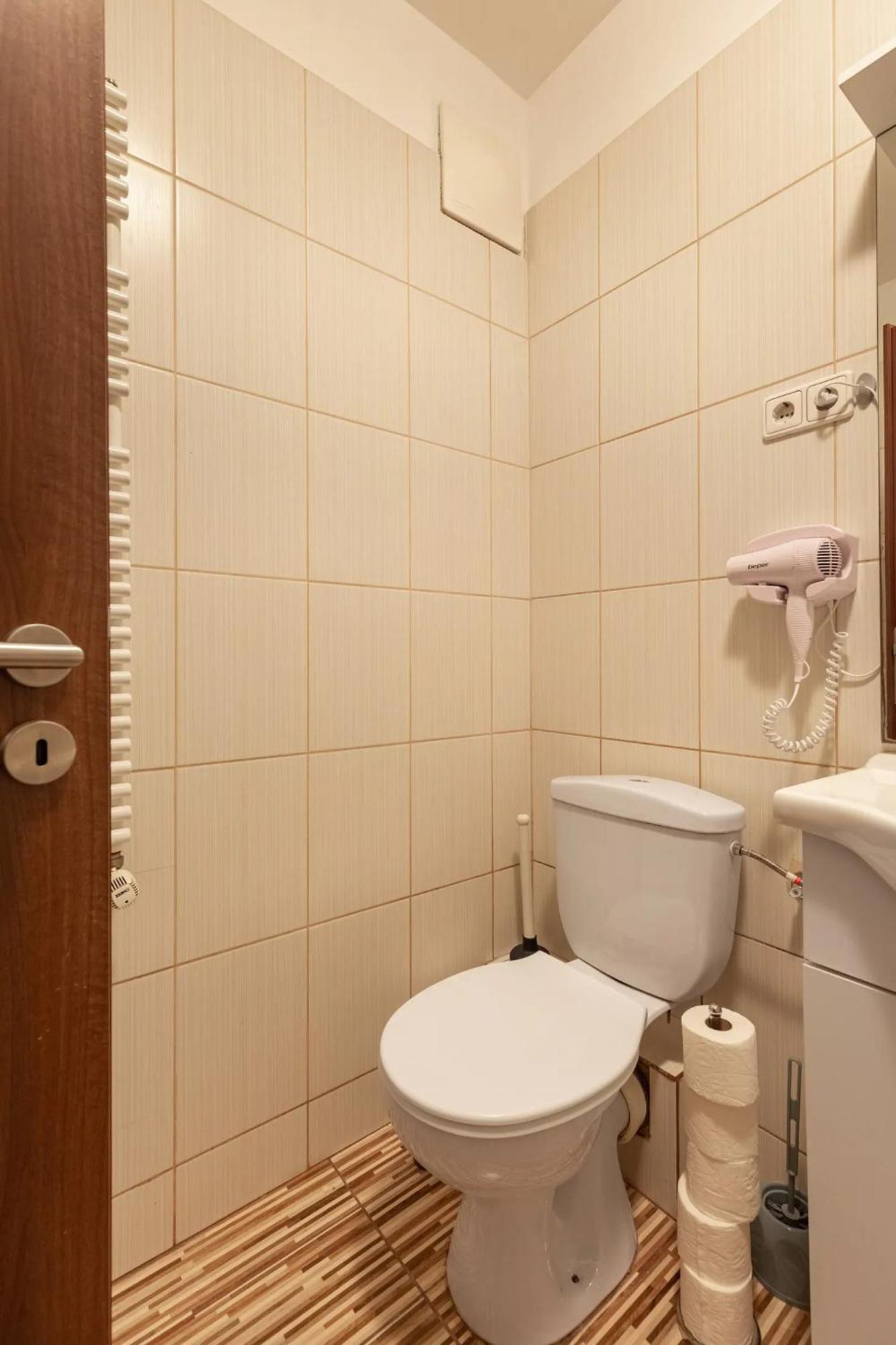 Apartamento Private Office Near Keleti