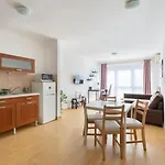 Private Home Office Apartment Near Keleti